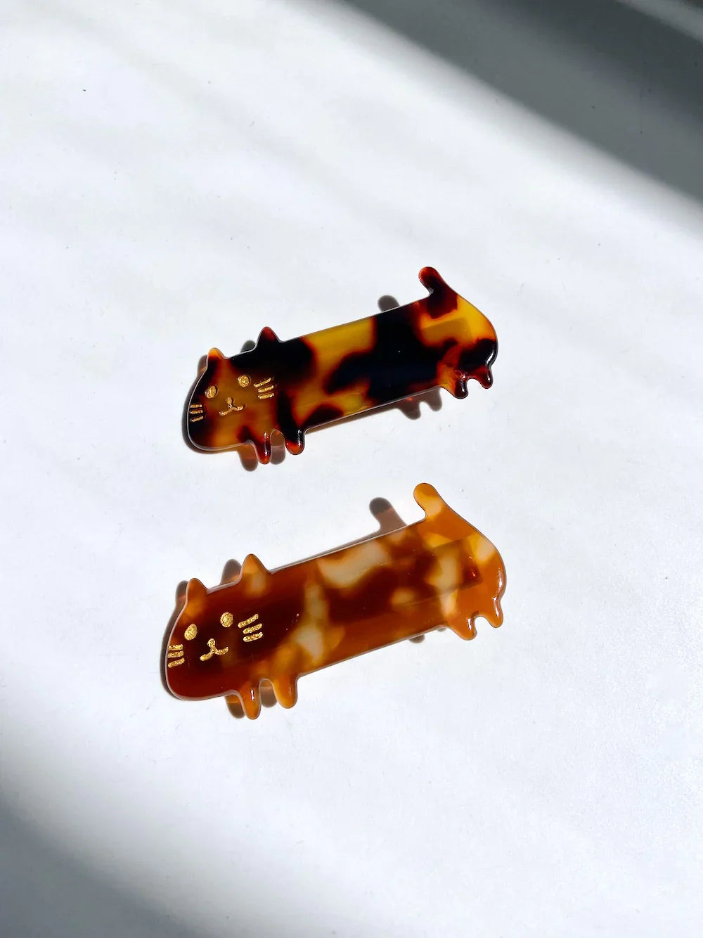 PAWSOME PETS NEW YORK Hand-painted Kitty Cat Hair Clip all colors | Eco-Friendly-4