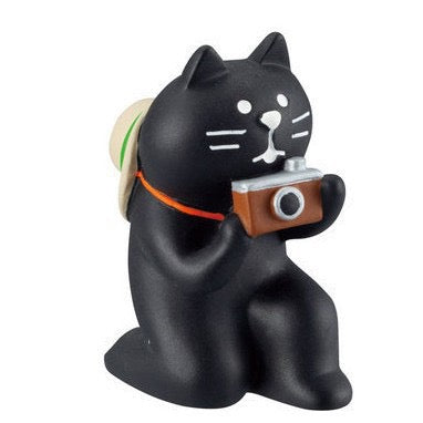 PAWSOME FIGURINES - #7-0